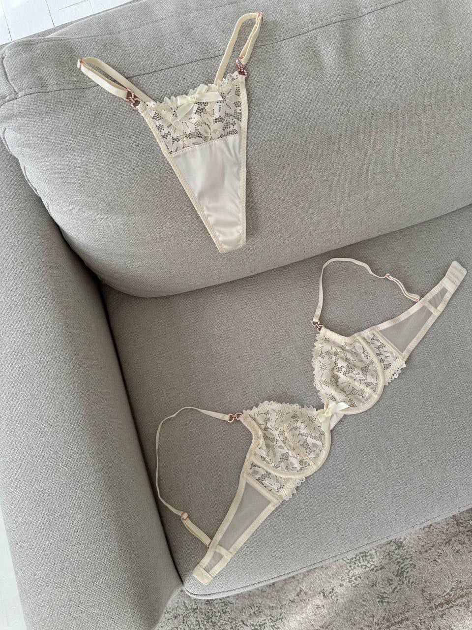 Повсякденний комплект білизни у кольорі ваніль