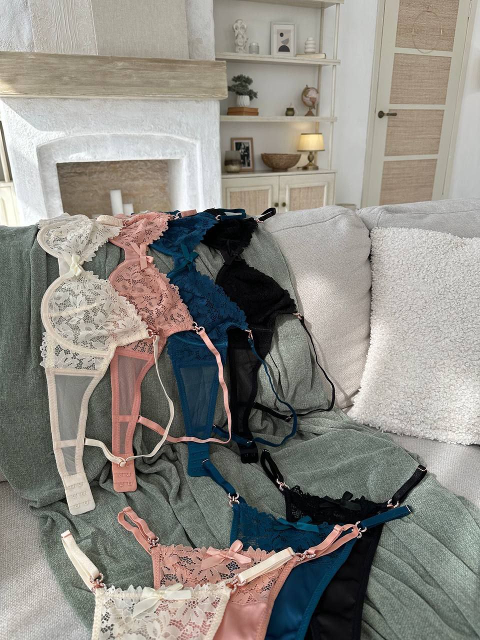 Повсякденний комплект білизни у смарагдовому кольорі