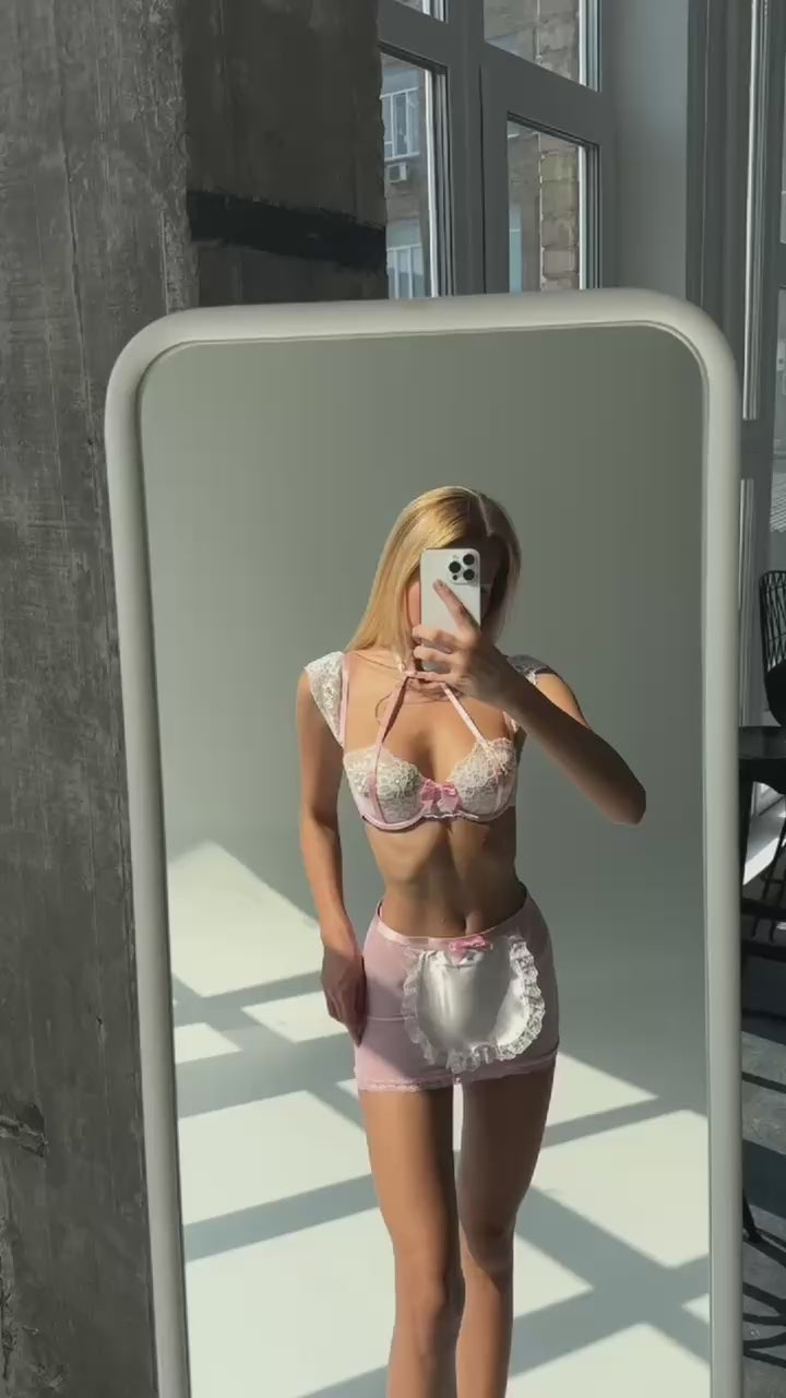 Комплект еротичної білизни. Бюстгальтер, трусики спідниця